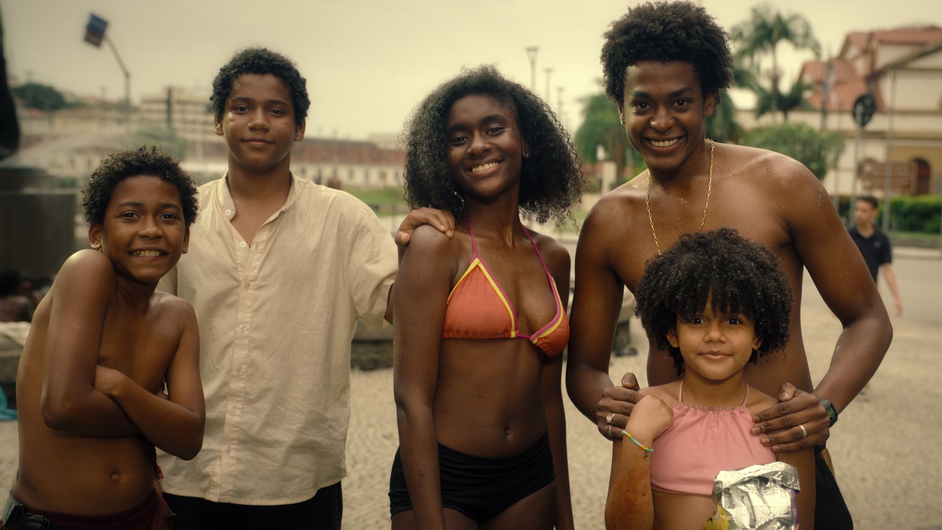 Conheça Os Quatro da Candelária, minissérie brasileira número 1 da Netflix