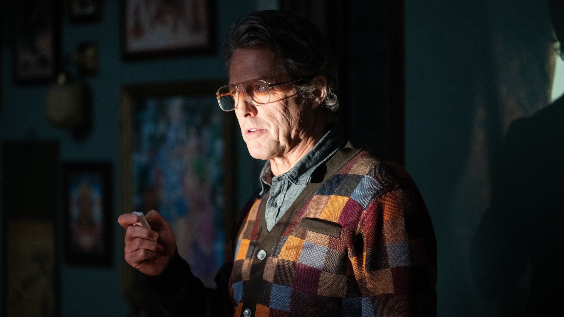 Herege, terror religioso com Hugh Grant, estreia nos cinemas