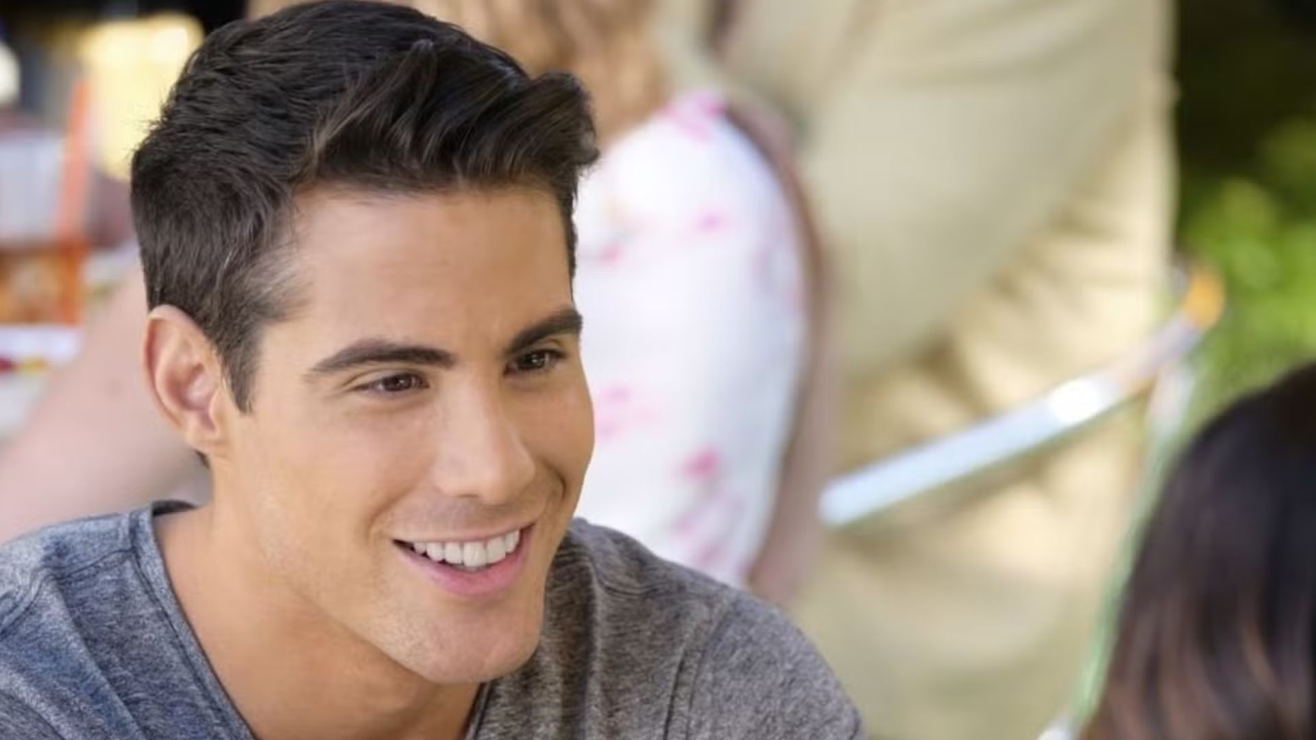 Francisco San Martin, ator de Jane the Virgin, morre aos 39 anos