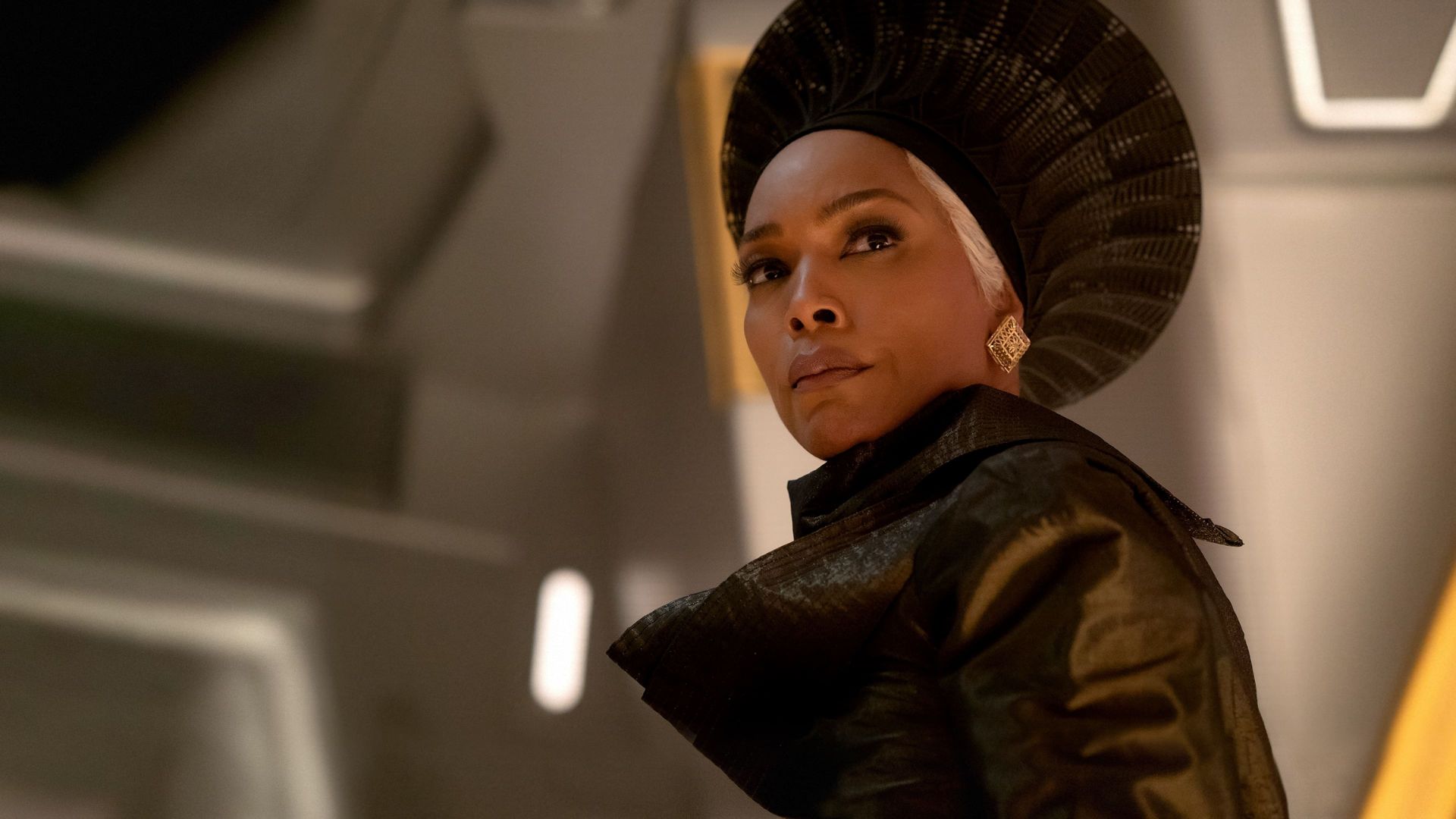 Angela Bassett afirma que ‘merecia’ o Oscar por Pantera Negra 2