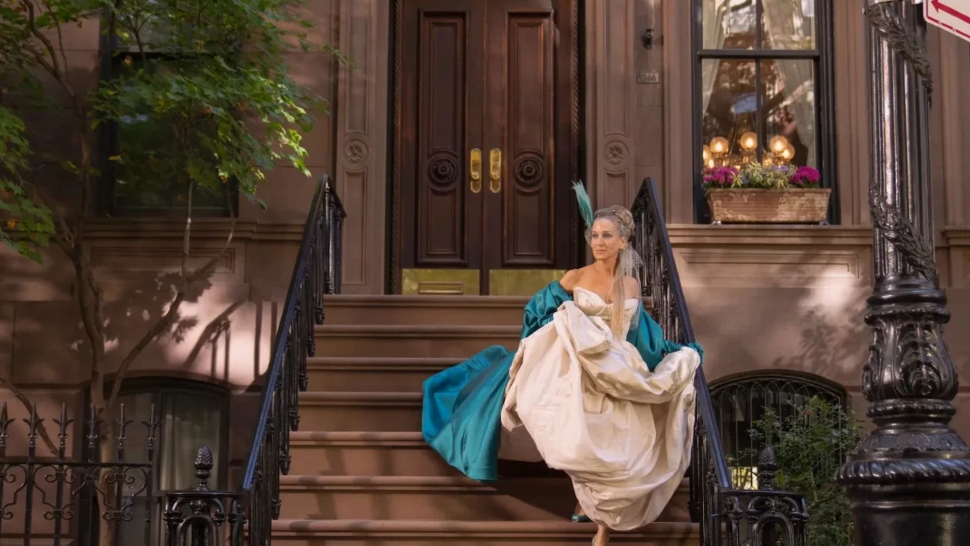 Morador do icônico apartamento de Sex and the City se irrita com turistas: ‘Não é da Carrie, é minha’