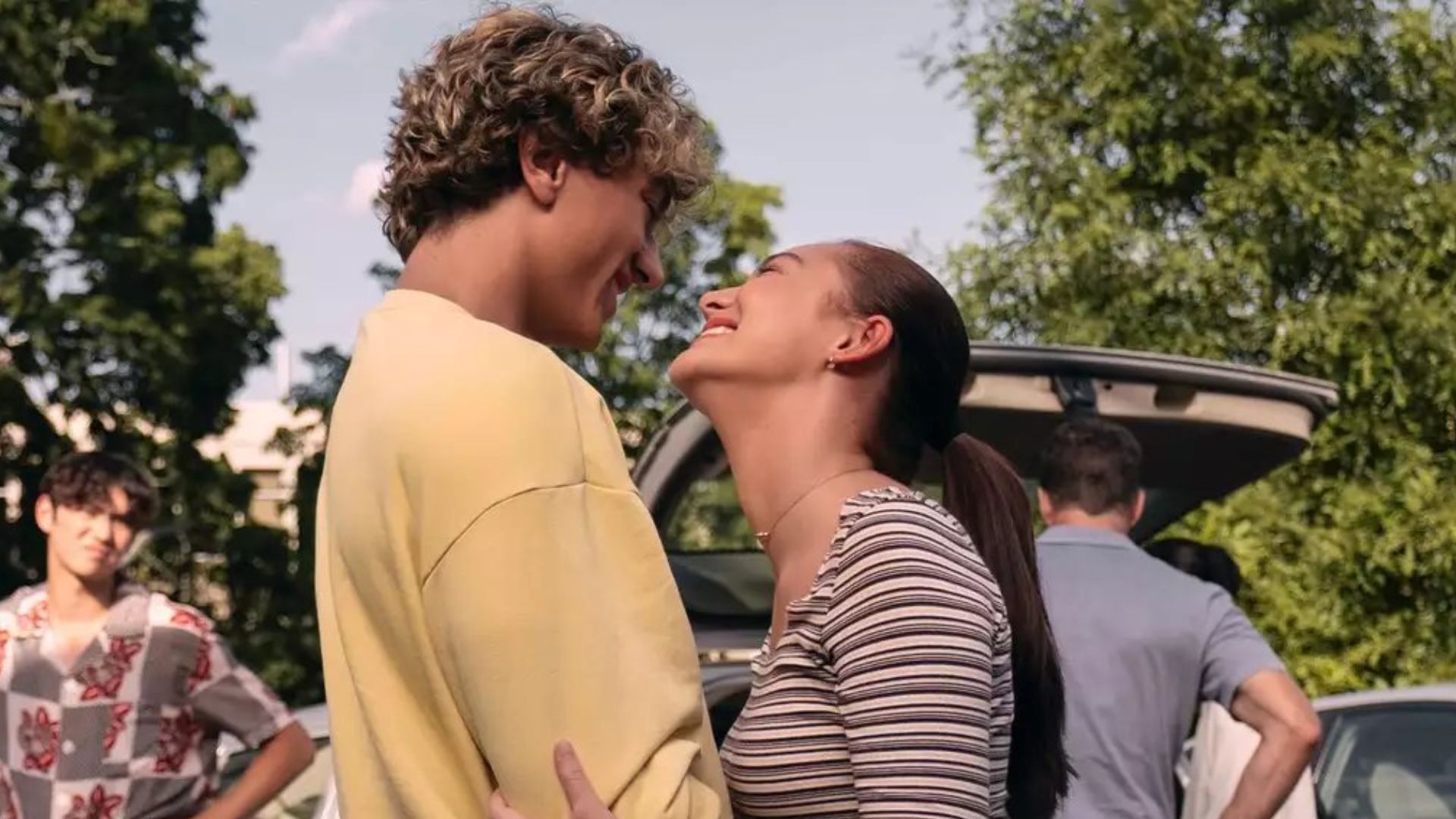 Belly e Jeremiah vivem romance no teaser da 3ª temporada de O Verão que ...
