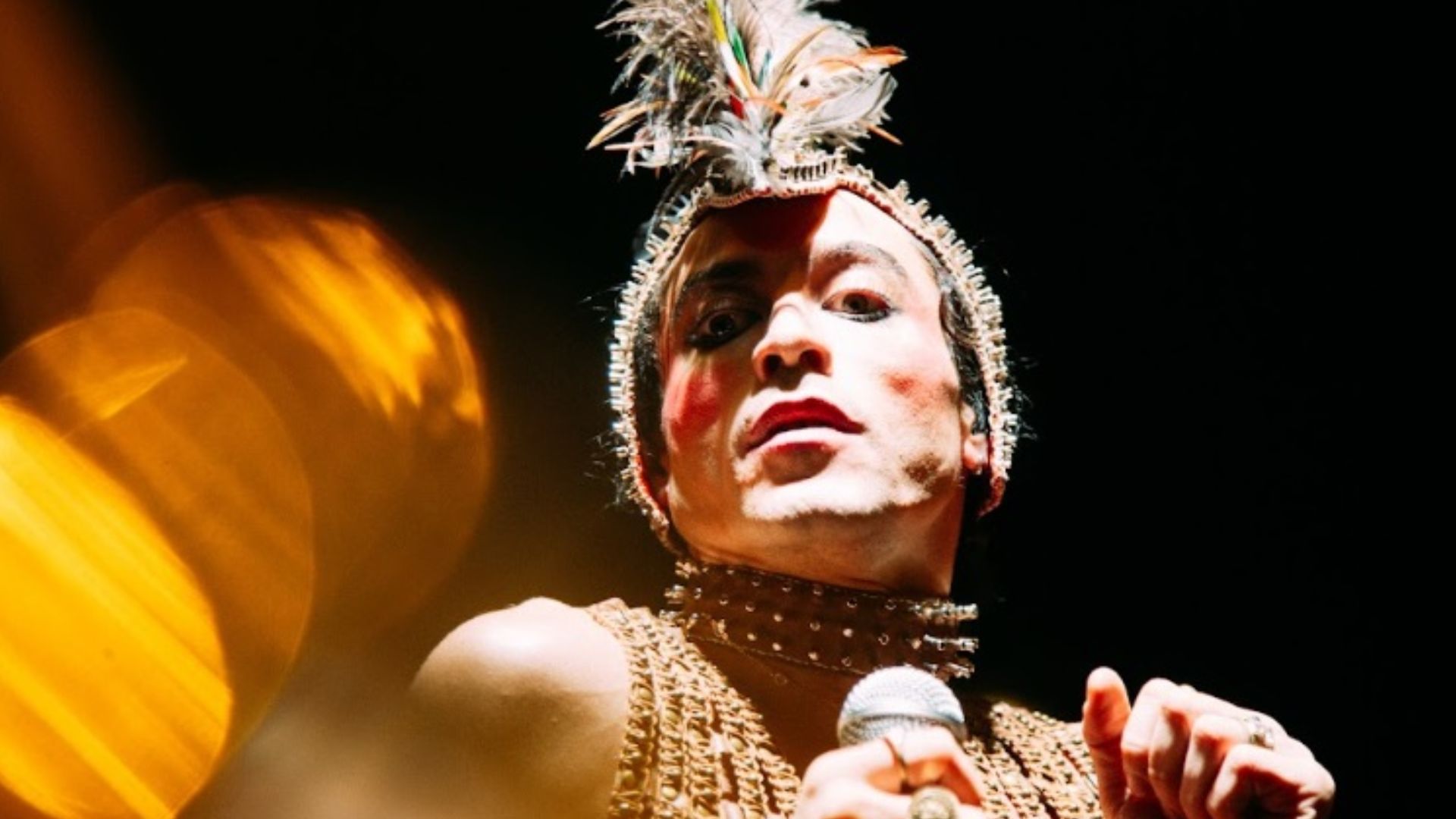 Homem com H honra legado de liberdade de Ney Matogrosso | #CineBuzzIndica