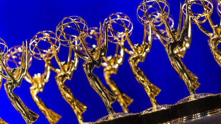Que horas e onde assistir ao Emmy 2025, premiação da TV americana?