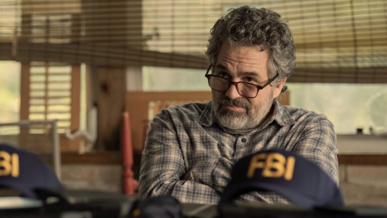 Task: Unidade Especial, série policial com Mark Ruffalo, vai ter 2ª temporada?