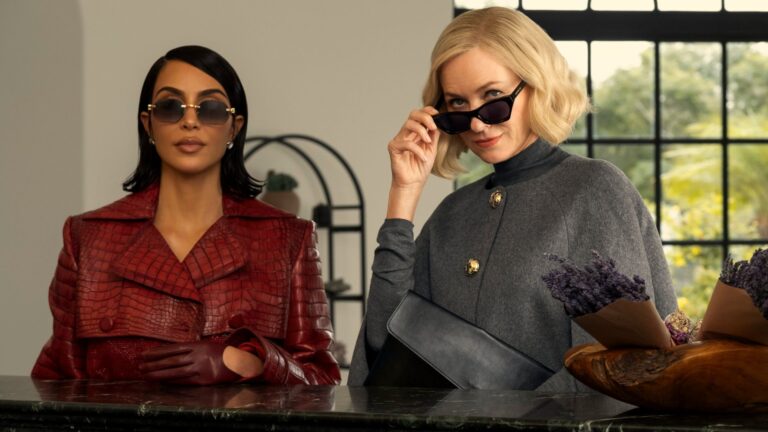 Kim Kardashian, Naomi Watts e Sarah Paulson vêm ao Brasil para divulgar Tudo é Justo