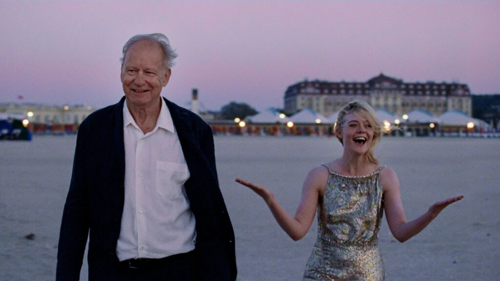 Valor Sentimental, com Stellan Skarsgård e Elle Fanning, ganha trailer oficial