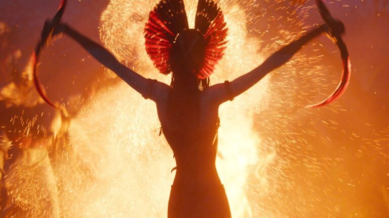 Avatar: Fogo e Cinzas, terceiro filme da saga de James Cameron, inicia pré-venda de ingressos