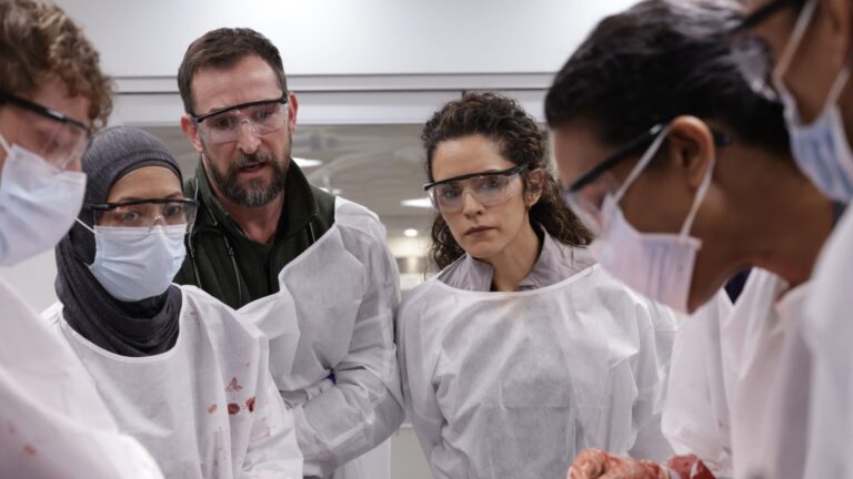 Segunda temporada de The Pitt, drama médico da HBO Max, ganha data de estreia