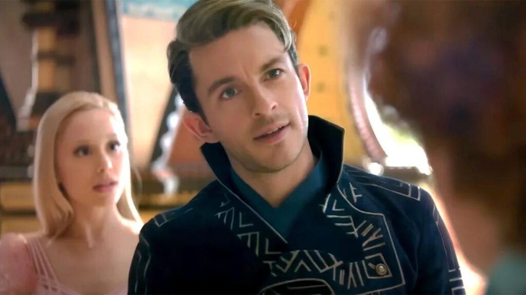 Wicked 2 ganha cena inédita com Jonathan Bailey descamisado