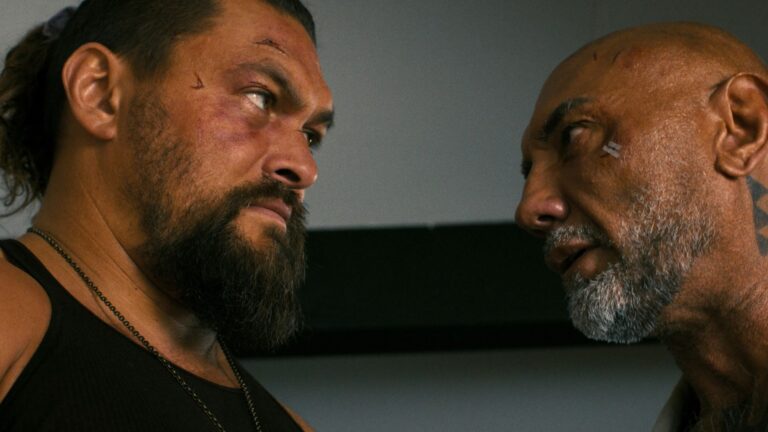 Dupla Perigosa, ação com Jason Momoa e Dave Bautista, estreia no streaming