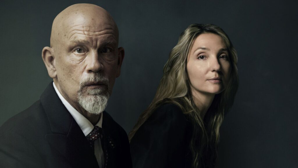 John Malkovich vem ao Brasil para apresentar o espetáculo The Infamous Ramirez Hoffman