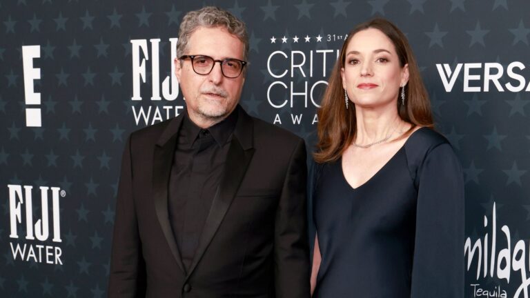Kleber Mendonça Filho comenta polêmica com O Agente Secreto no Critics Choice Awards 2026