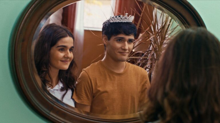 A Miss, filme LGBTQIAPN+ brasileiro, une humor, afeto e identidade em trailer