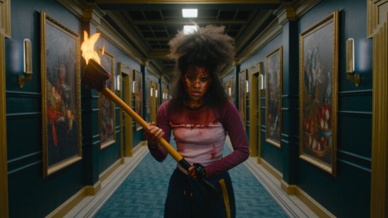 Comédia de ação sanguinária, Eles Vão Te Matar estreia nos cinemas brasileiros