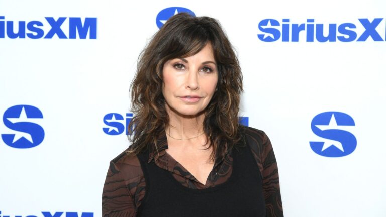 Gina Gershon quase estreou nos cinemas em Sexta-Feira 13, mas recusou papel