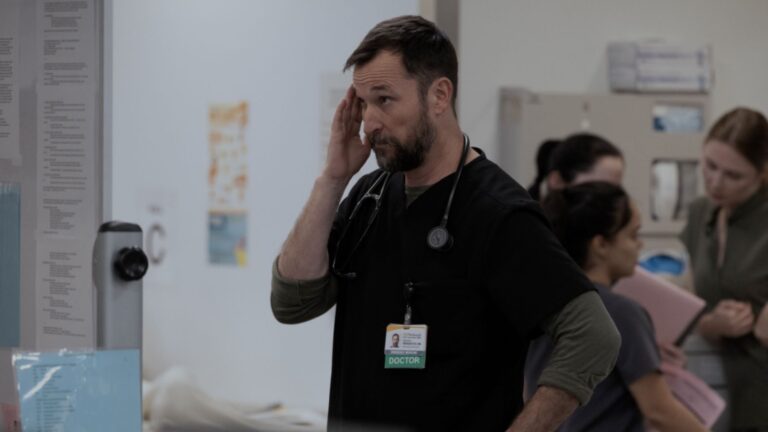 Quando estreia o 12º episódio da segunda temporada de The Pitt?