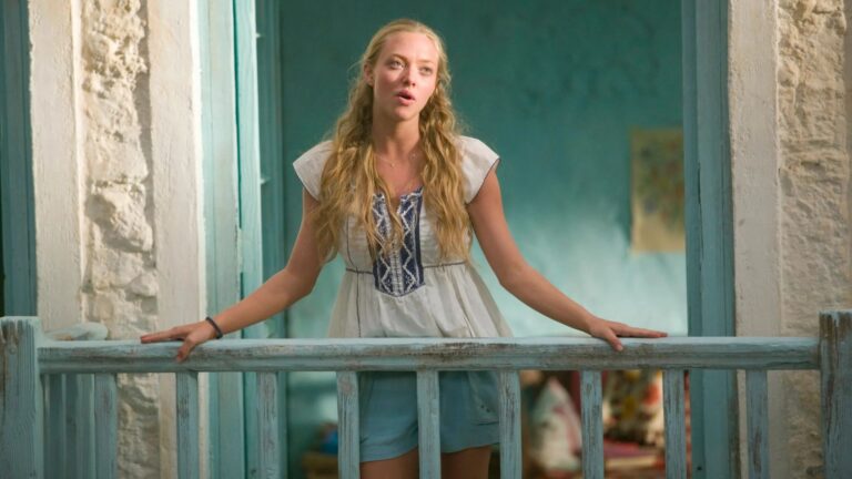 Amanda Seyfried confia que Mamma Mia! 3 ainda irá acontecer: “Eu sei que vai”