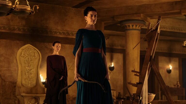 Anne Hathaway diz que sua Penélope será “um vulcão” em A Odisseia, de Christopher Nolan
