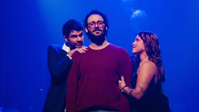 Após temporada de sucesso no Rio de Janeiro, tick, tick… BOOM! chega a São Paulo