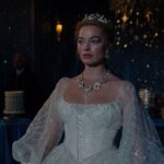 Diretora se arrepende de ter cortado cena de Margot Robbie “peluda” em O Morro dos Ventos Uivantes