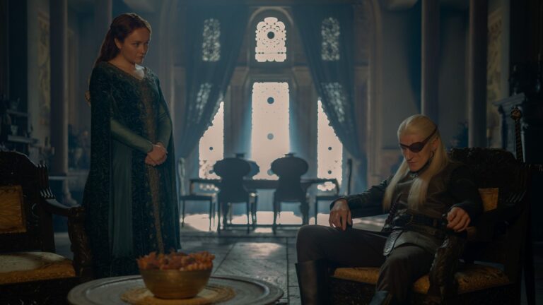 Fãs de A Casa do Dragão reagem a cena de incesto em estreia da 3ª temporada