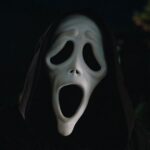 O Ghostface está de volta — e é só isso que você precisa saber — no trailer final de Todo Mundo em Pânico