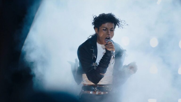 Quanto falta para a cinebiografia de Michael Jackson superar US$ 1 bilhão em bilheterias?