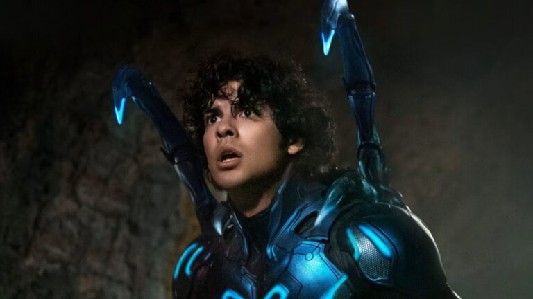 Xolo Maridueña irá retornar como Besouro Azul na sequência de Superman