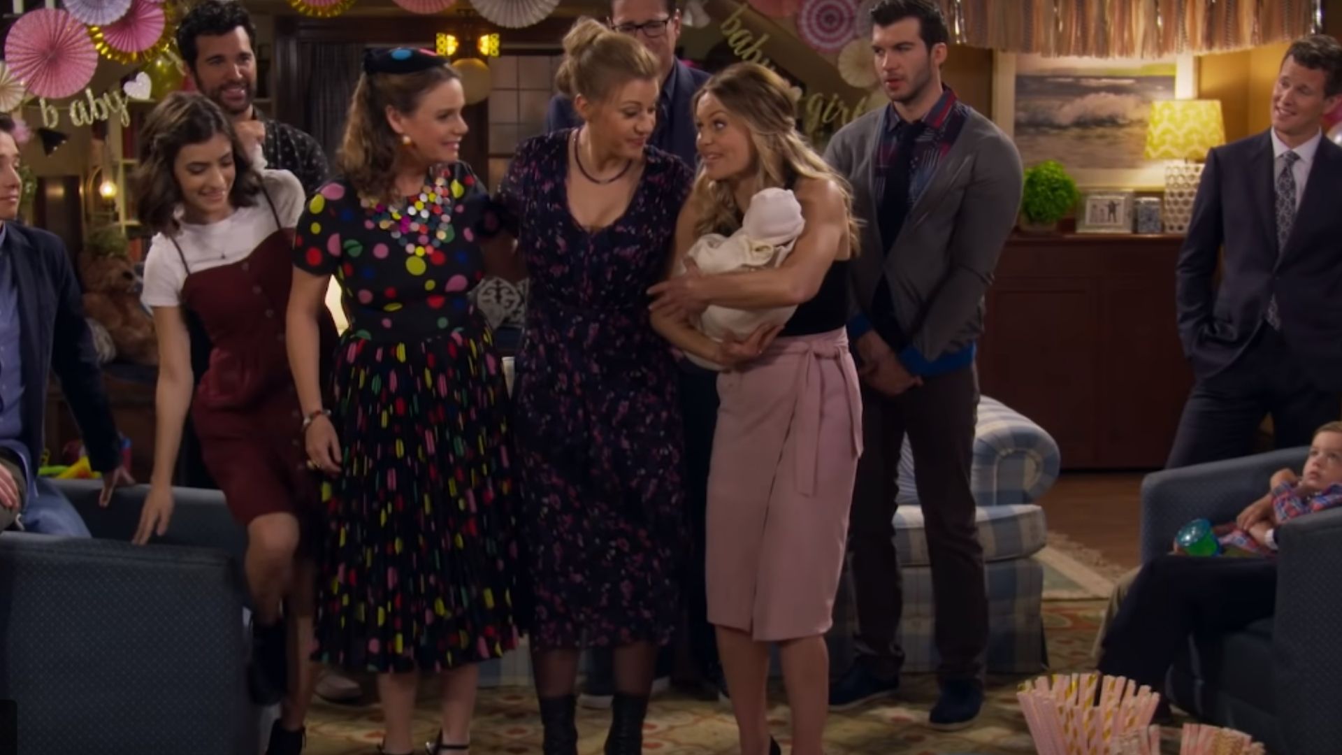 Última temporada de Fuller House ganha trailer em clima de despedida
