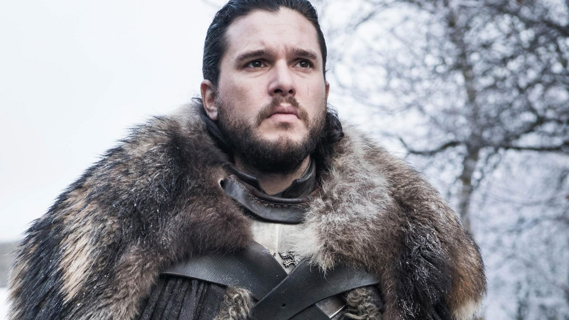 Kit Harington, o Jon Snow em “Game of Thrones”, diz ser fã de “A Casa do Dragão”