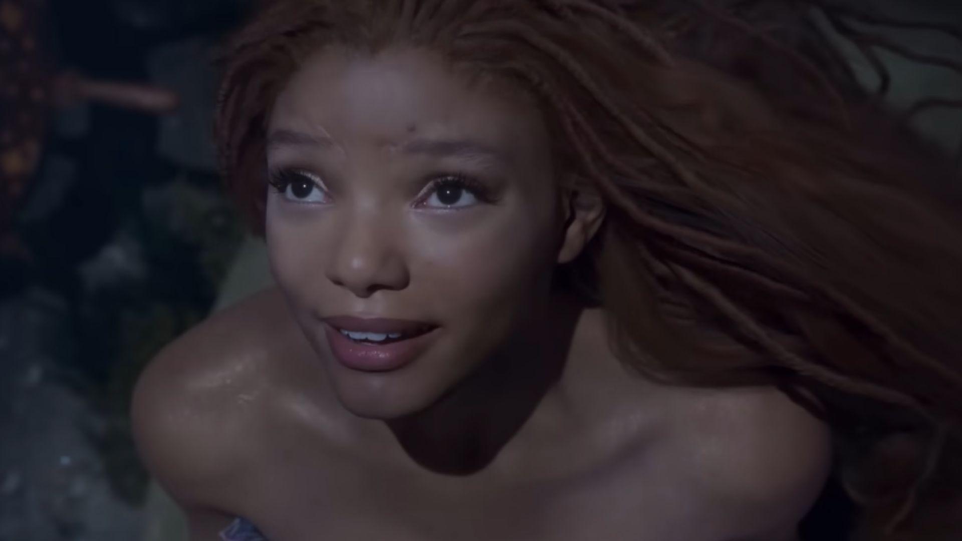 “A Pequena Sereia”: Halle Bailey é Ariel em pôster do live-action da Disney; confira