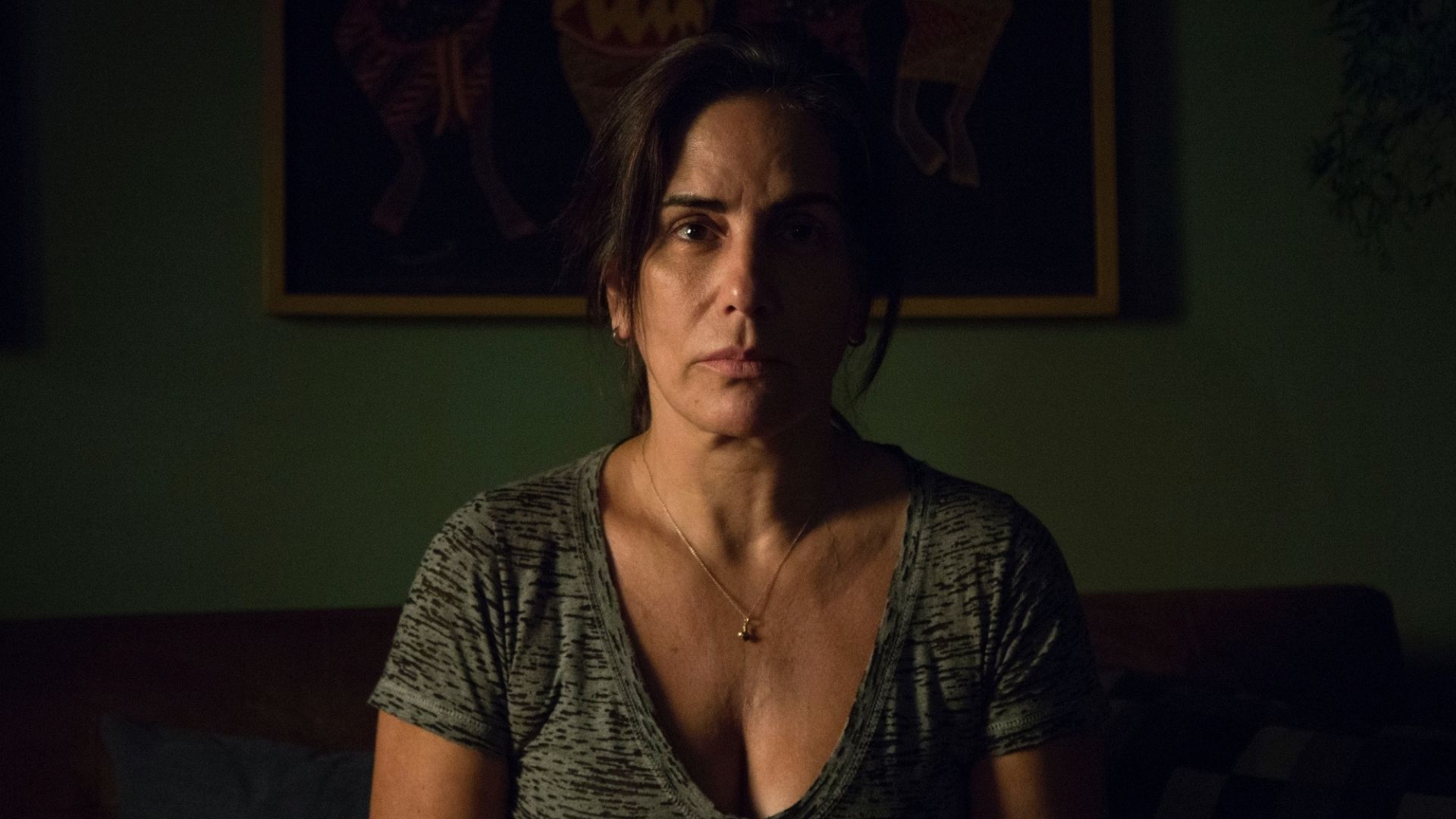 “A Suspeita”: Cena inédita mostra Glória Pires como policial que recebe diagnóstico de Alzheimer; assista