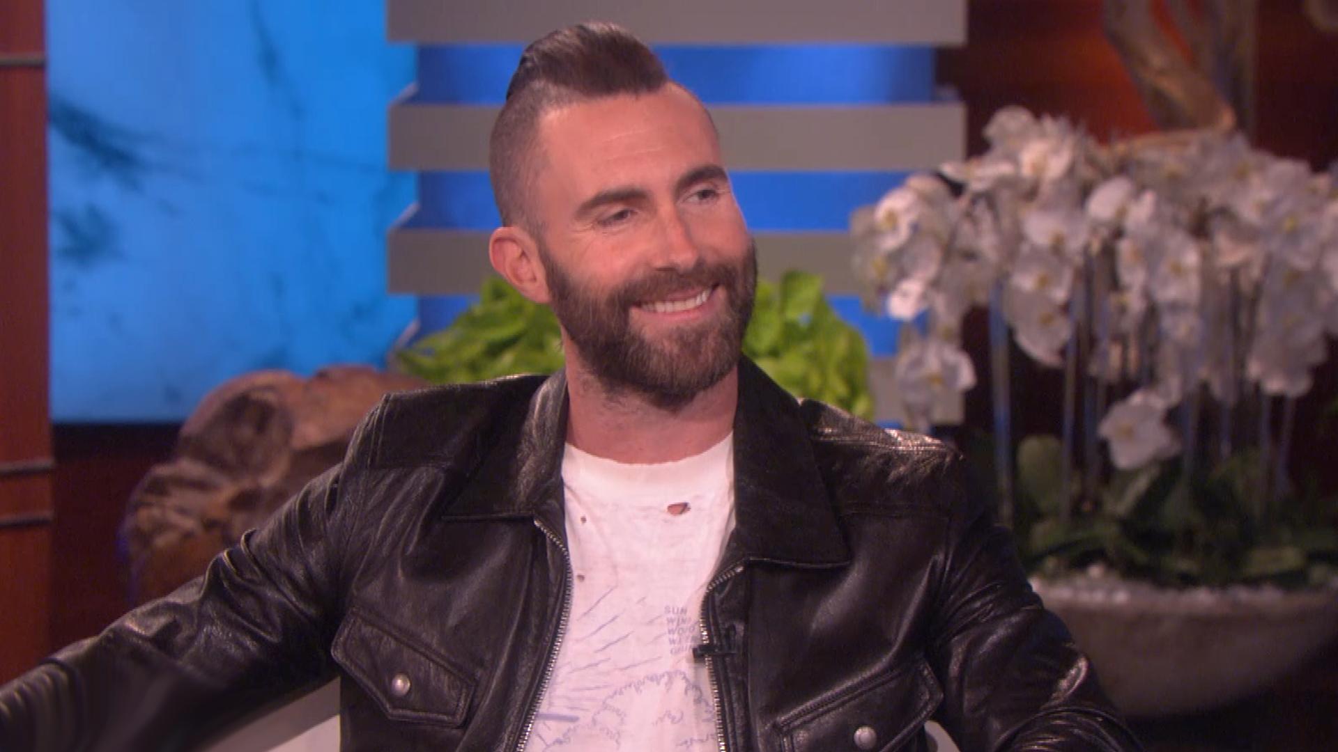 Adam Levine deixou de apresentar o The Voice para ser um pai mais presente