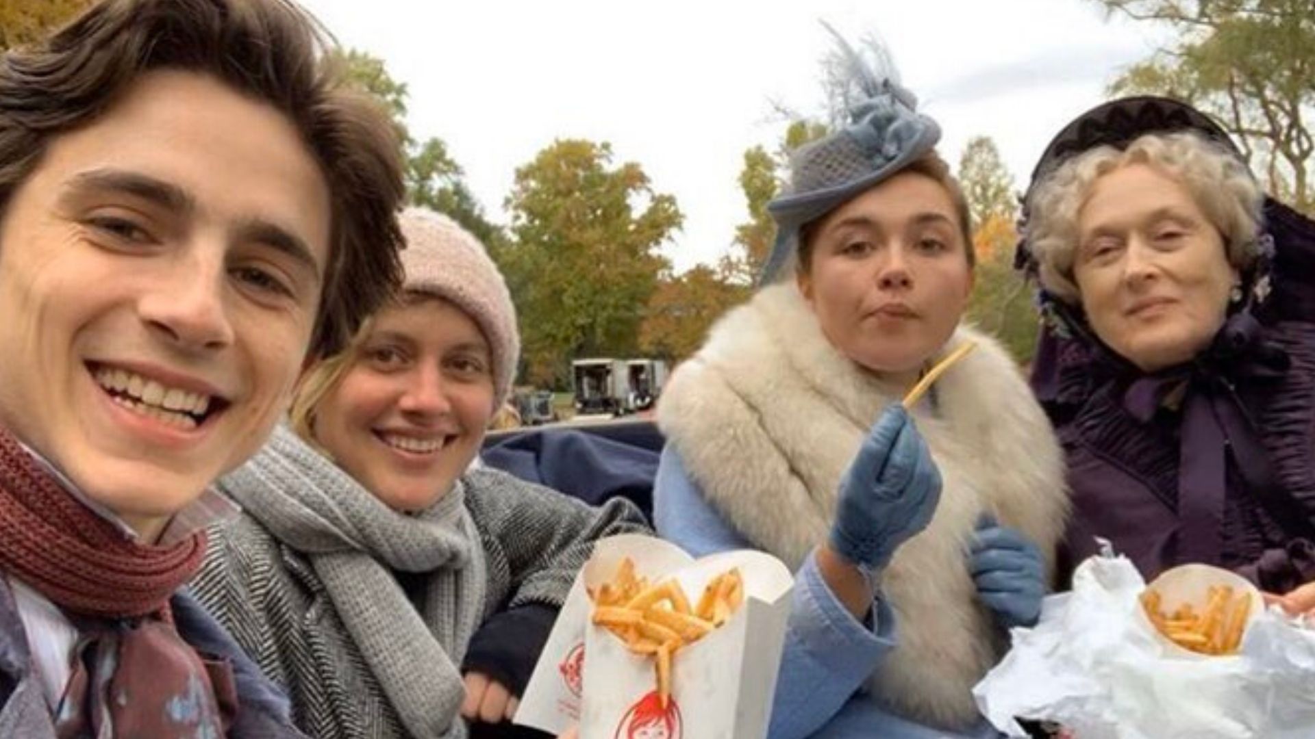 Timothée Chalamet publica foto comendo batata frita com Meryl Streep nos bastidores de Adoráveis Mulheres