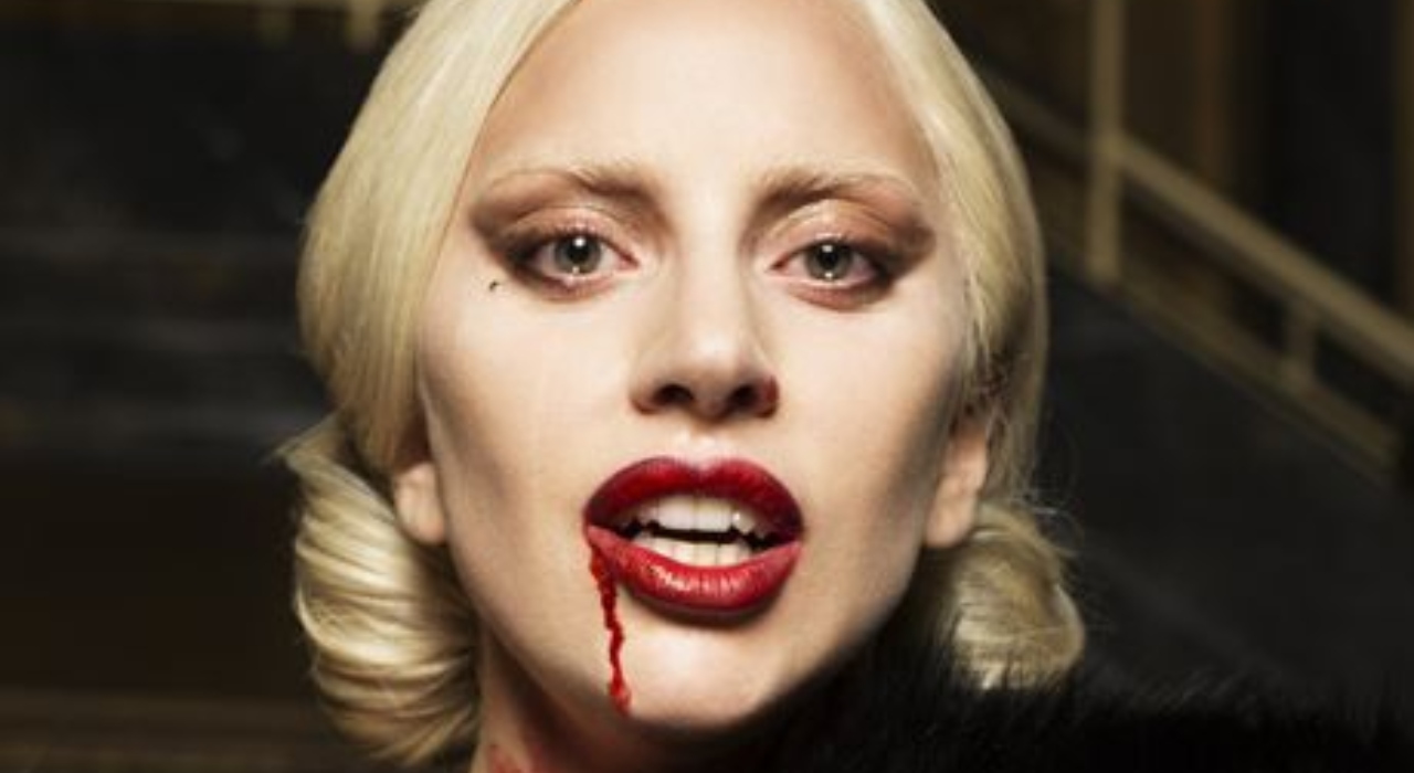 Fãs acreditam que Lady Gaga vai aparecer em episódio de American Horror Story: 1984