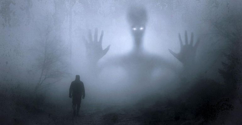 Deputado alega que aliens precisam “aceitar Jesus” para terem a “salvação eterna”
