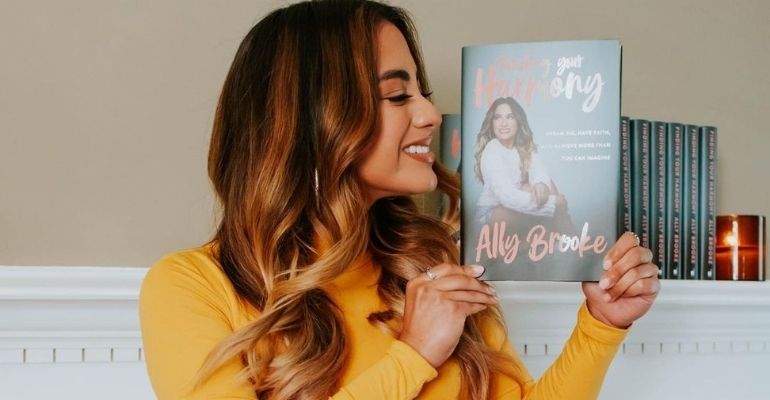 Livro de memórias de Ally Brooke, ex-Fifth Harmony, será lançado no Brasil