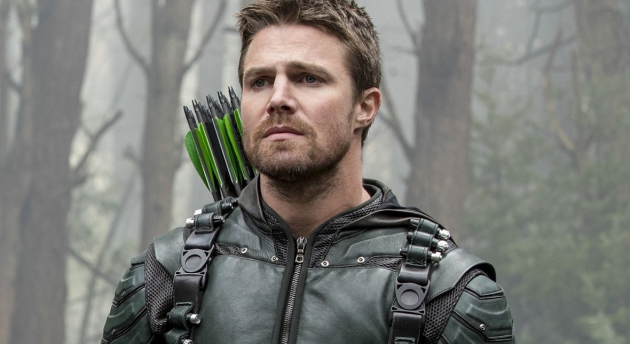 Stephen Amell, astro de Arrow, tem ataque de pânico durante gravação