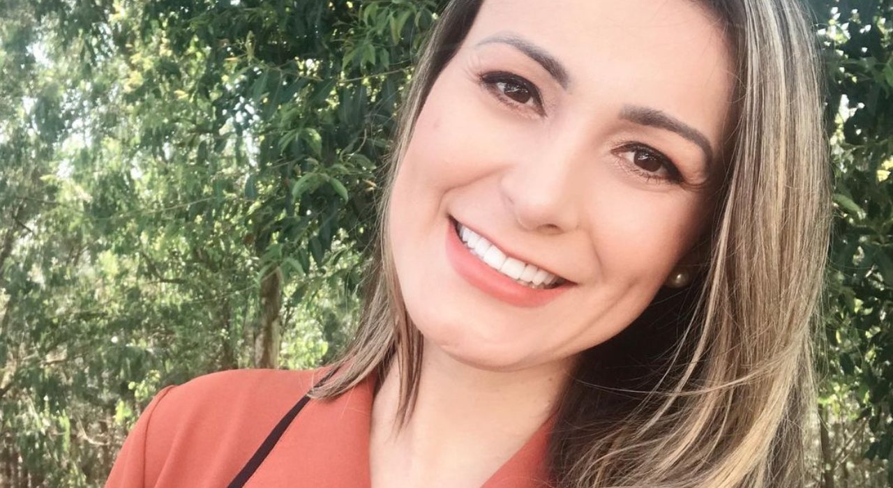 Andressa Urach revela que doou Porsche e bolsas de grife para a igreja; entenda
