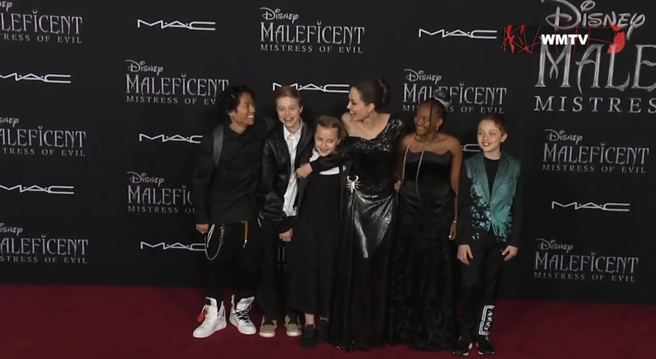 Angelina Jolie leva os filhos para estreia de Malevóla 2