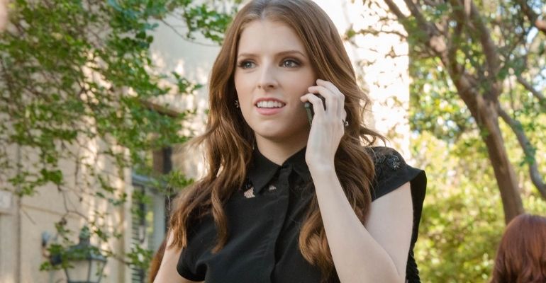 Anna Kendrick, de “A Escolha Perfeita” e “Crepúsculo”, é eleita a Celebridade Mais Perigosa de 2020