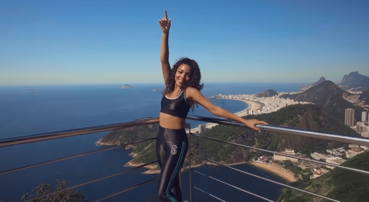 Any Gabrielly se destaca em novo clipe do Now United; confira Legends