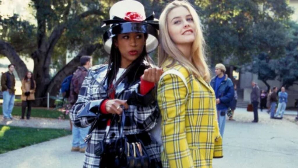 Alicia Silverstone reproduz cena clássica de “As Patricinhas de Beverly Hills”