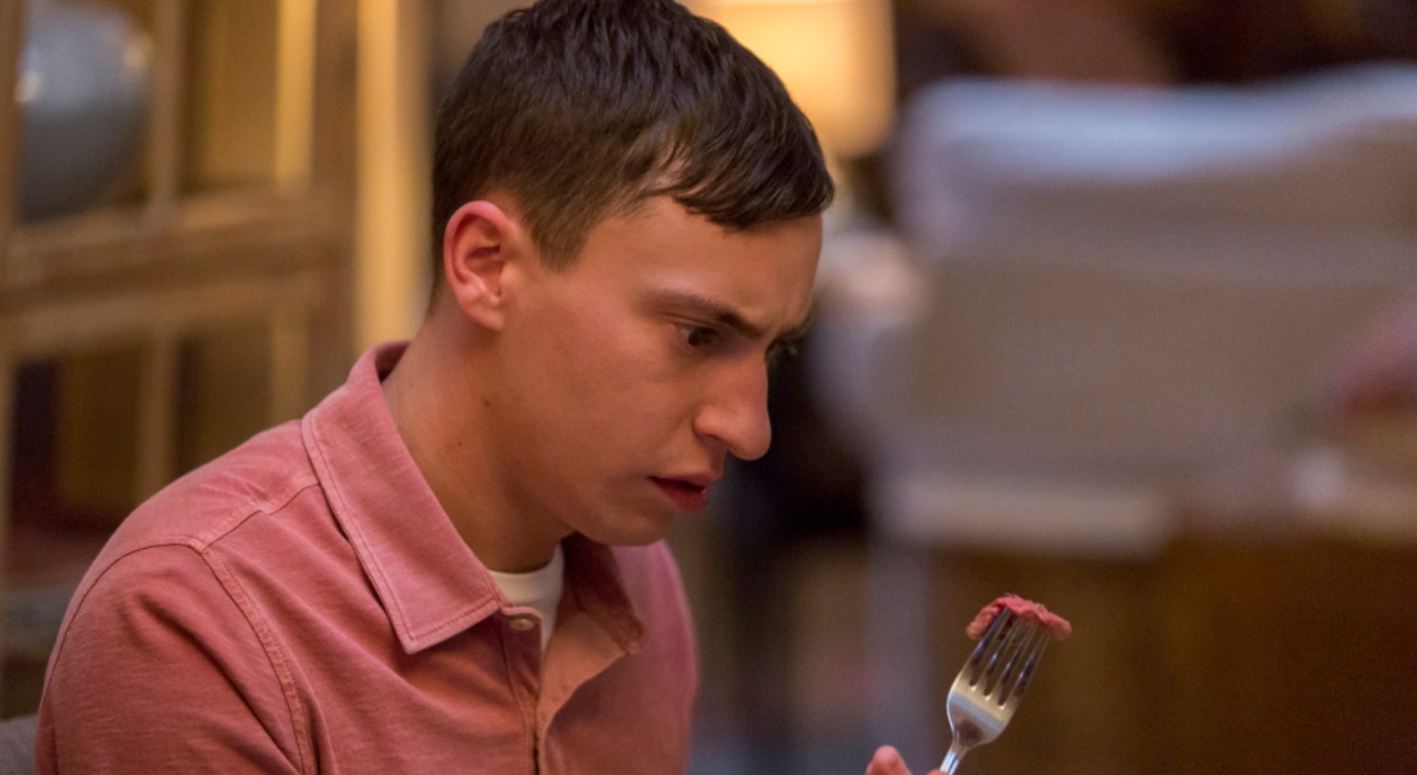 Sam Gardner vai para a faculdade em trailer da terceira temporada de Atypical; confira