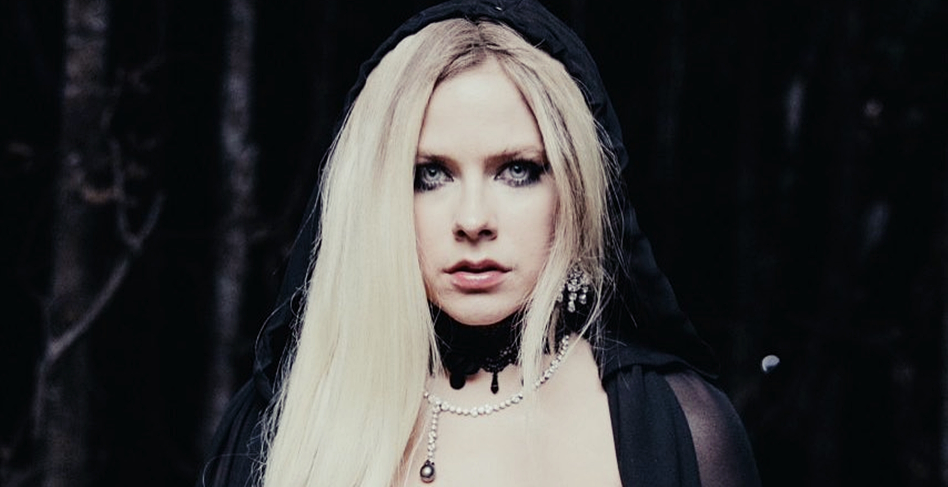 Avril Lavigne deve cancelar turnê na Ásia devido surto de coronavírus