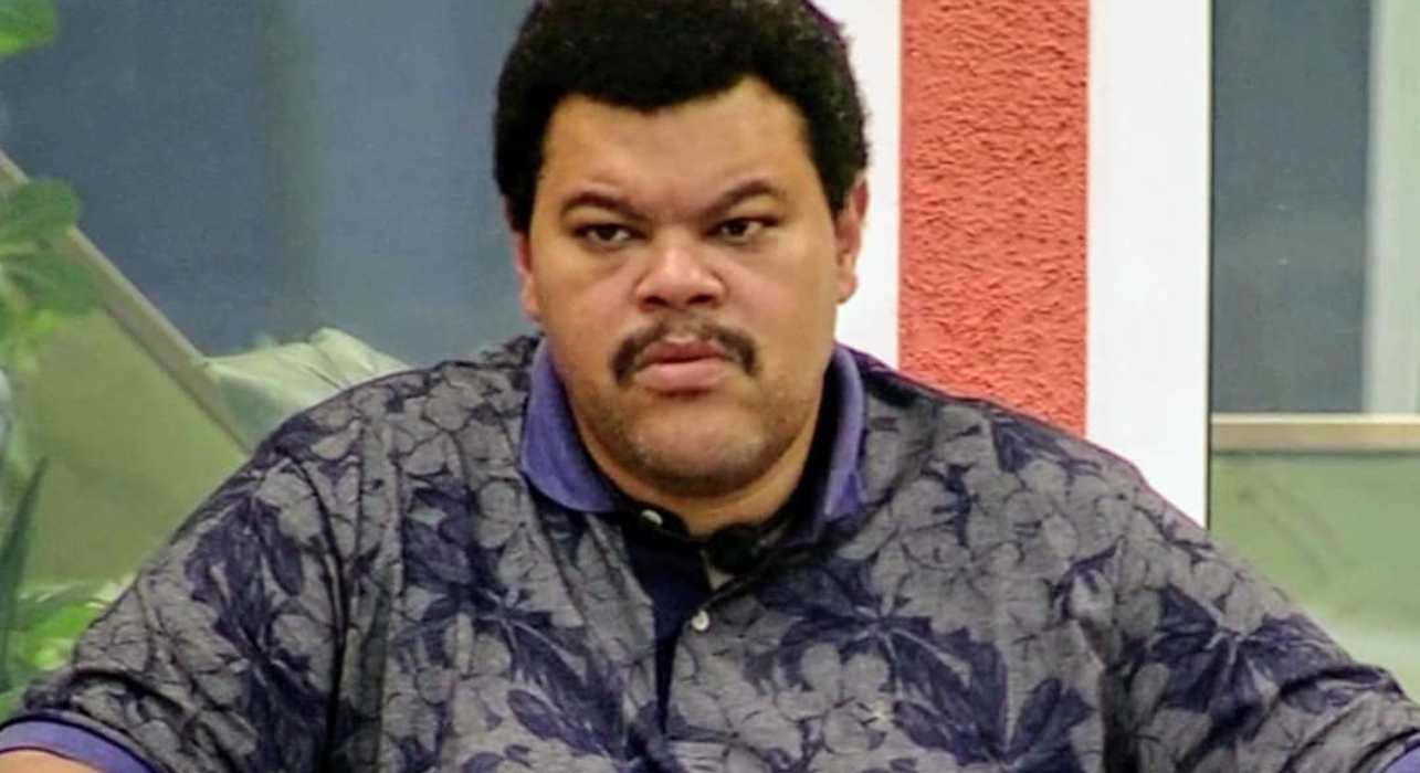 Babu, do BBB20, foi barrado na pré-estreia de Tim Maia e ouviu: ‘Aqui é só artista’