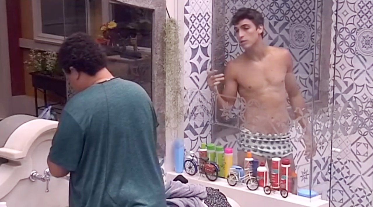BBB20: Em noite de eliminação, Prior afirma que tem consciência para falar: ‘Errei, desculpa’