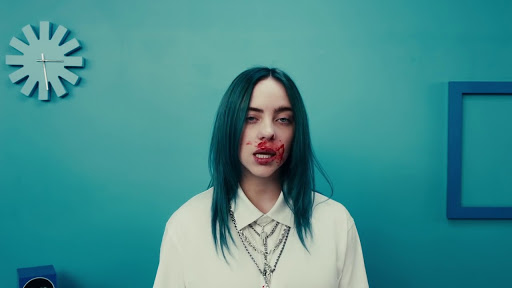 Billie Eilish ganha primeiro “vídeo infinito” em comemoração a 1 bilhão de visualizações de “bad guy”