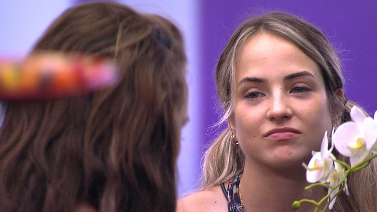 Natália Guimarães quer apresentar Gabi Martins, do BBB20, para Bruno do KLB